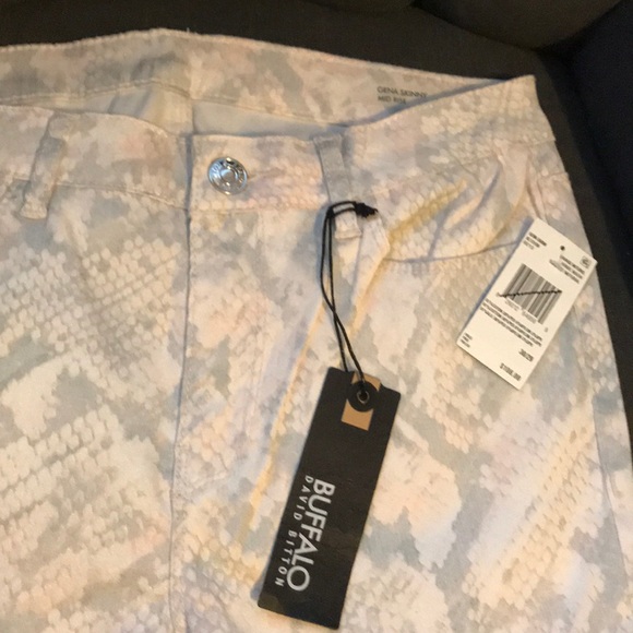 Buffalo Skinny Snake Print Jean - Picture 4 of 8